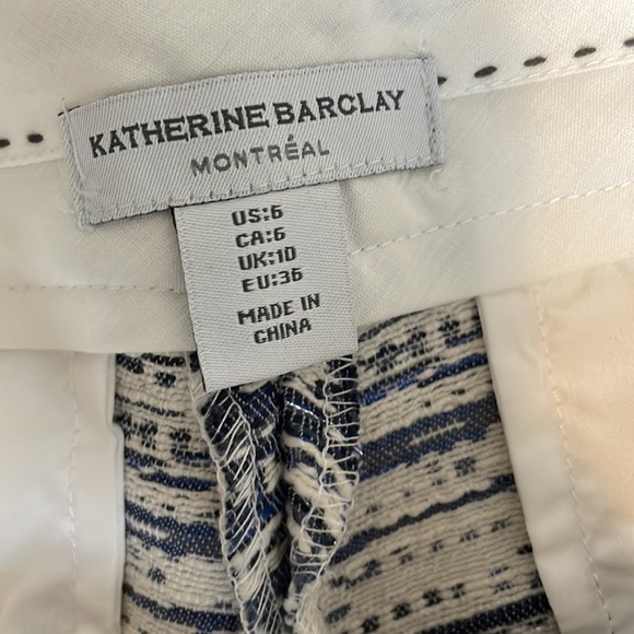 Katherine Barclay Womens blue shorts - Picture 2 of 3